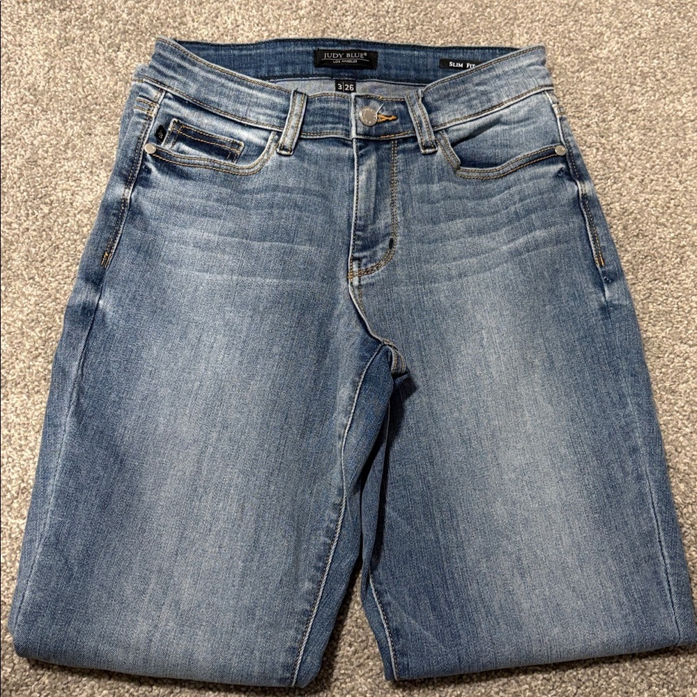 Judy Blue Slim Fit Jeans - Picture 3 of 5